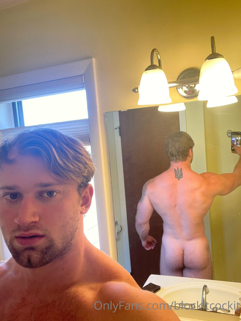 Photo by blockitcockit published on December 9,2023 22:24:28 - BestThots