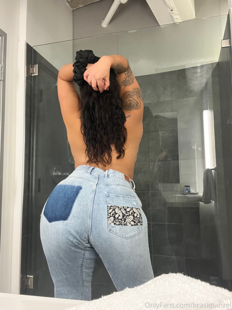 Photo by brasiquinzel published on December 9,2023 21:52:56 - BestThots