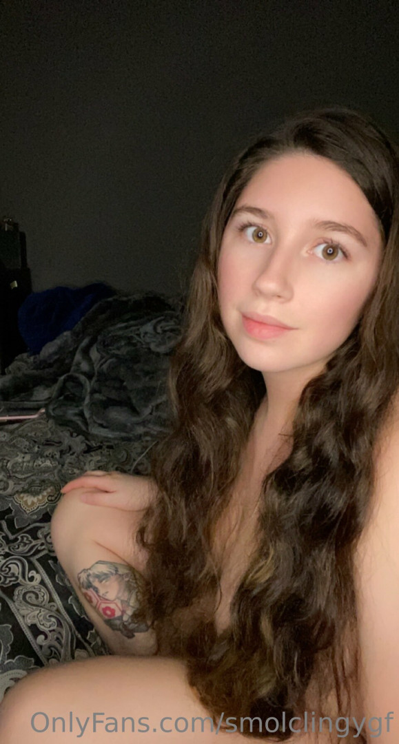 Photo by smolclingygf published on May 17,2023 21:25:46 - BestThots