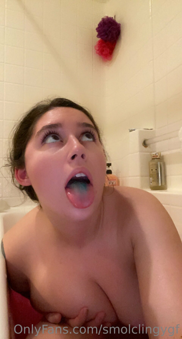 Photo by smolclingygf published on May 17,2023 21:25:54 - BestThots