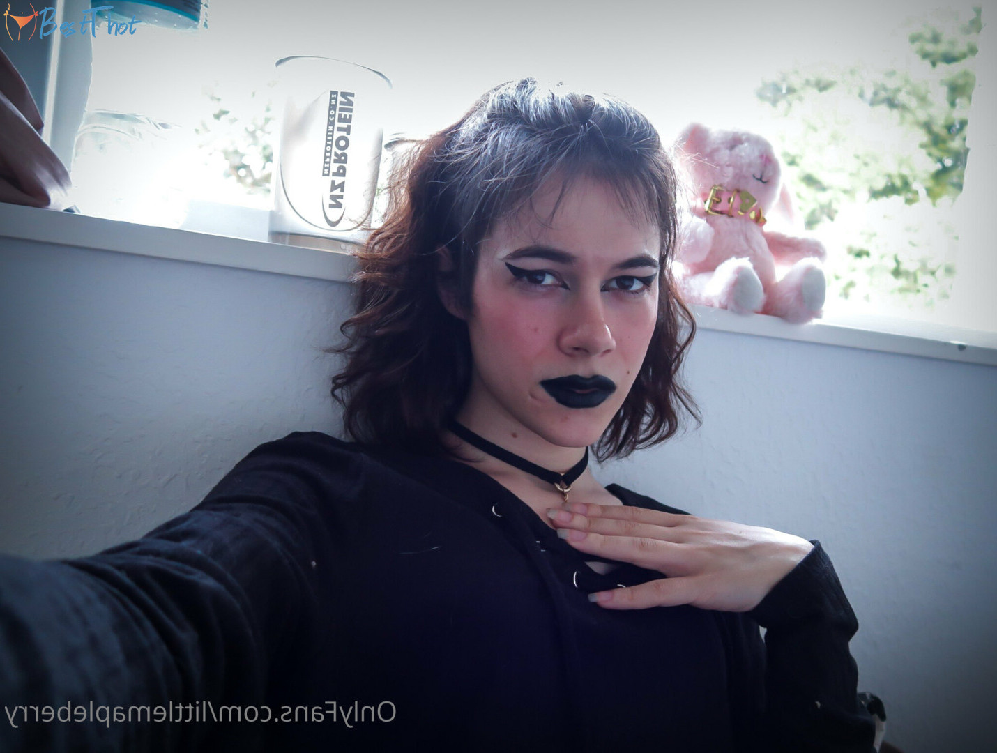Photo by littlemapleberry published on December 18,2024 07:07:59 - BestThots