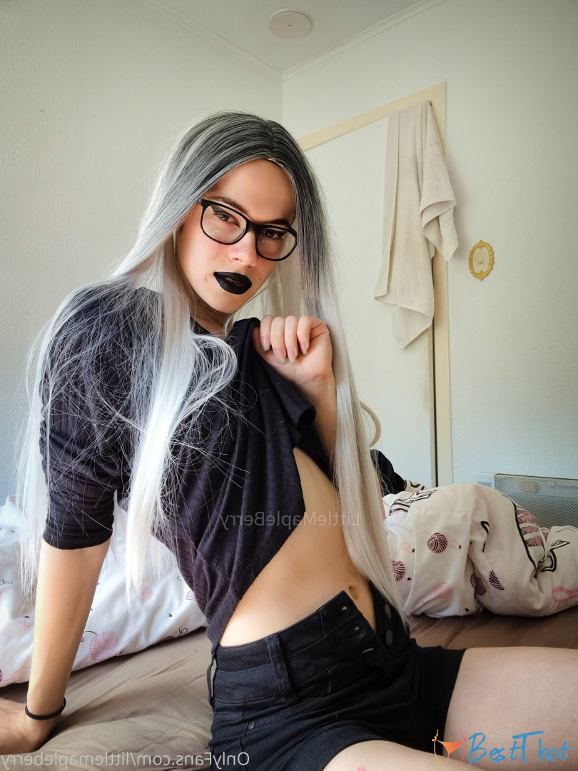 Photo by littlemapleberry published on December 18,2024 08:06:20 - BestThots