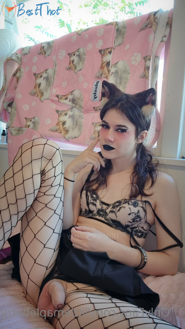 Photo by littlemapleberry published on December 18,2024 09:05:07 - BestThots