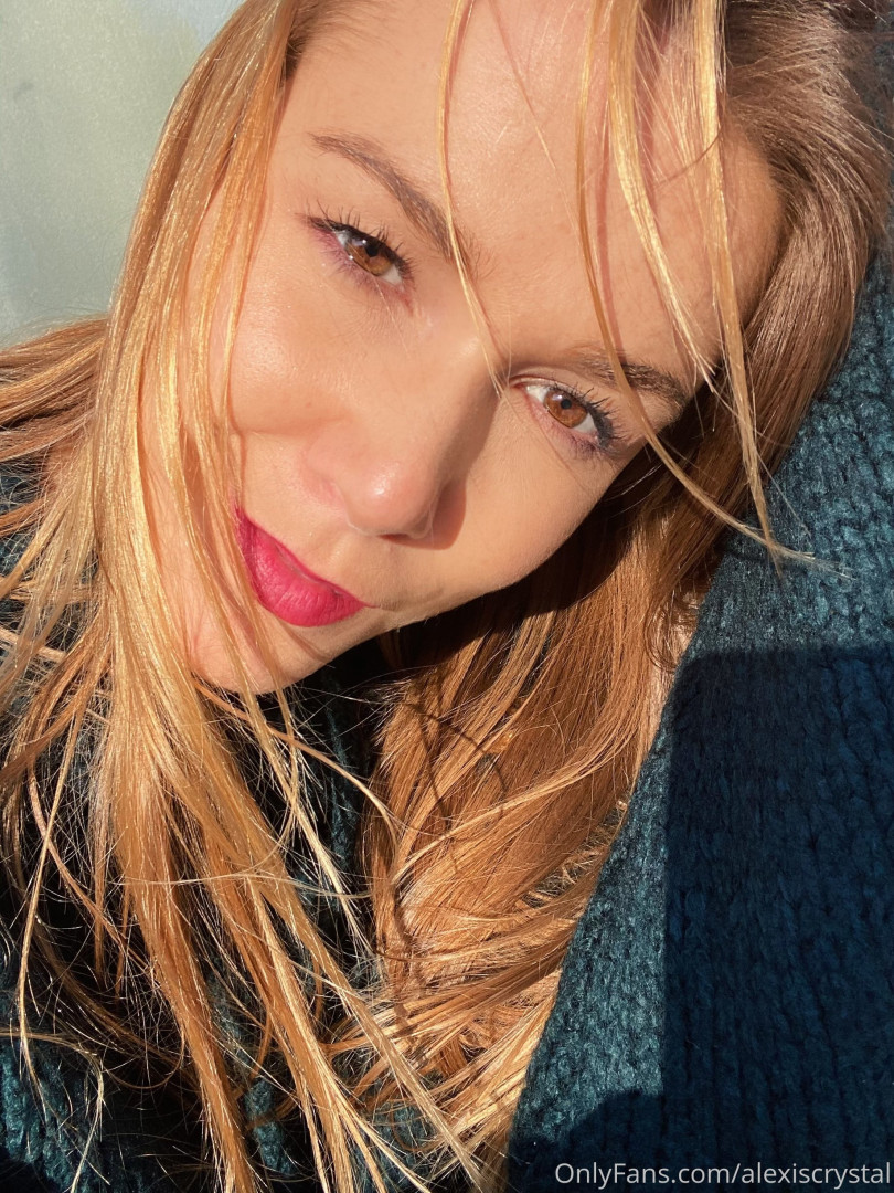 Photo by alexiscrystal published on October 16,2023 14:26:07 - BestThots