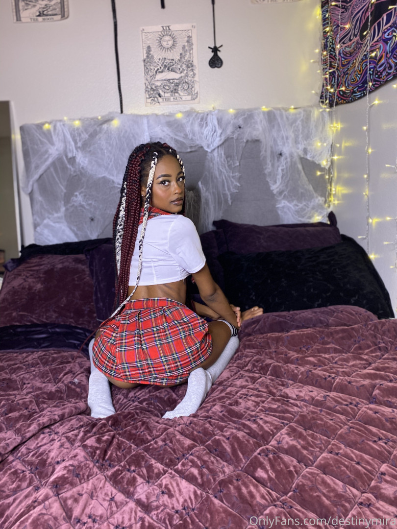 Photo by destinymira published on January 13,2024 08:31:33 - BestThots