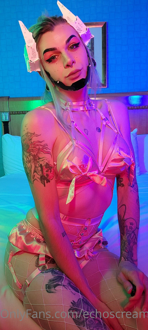 Photo by echoscreams published on January 13,2024 04:03:34 - BestThots