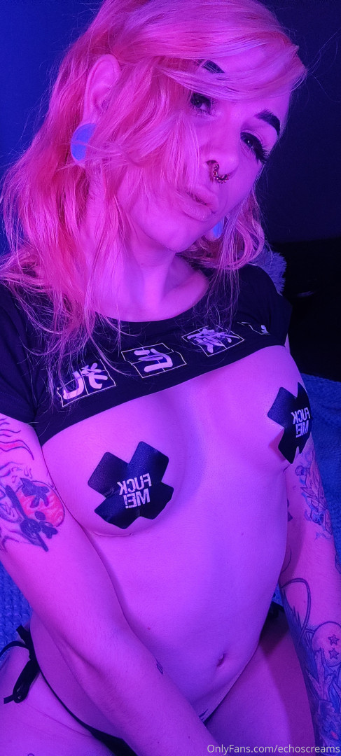 Photo by echoscreams published on January 13,2024 04:29:08 - BestThots