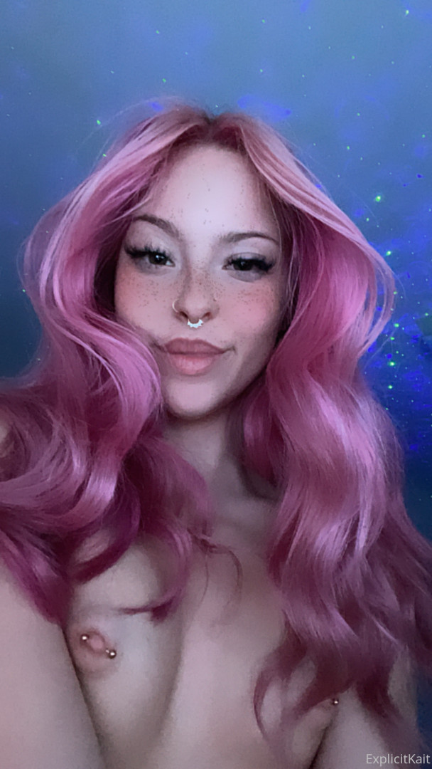 Photo by explicitkait published on January 12,2024 20:06:38 - BestThots