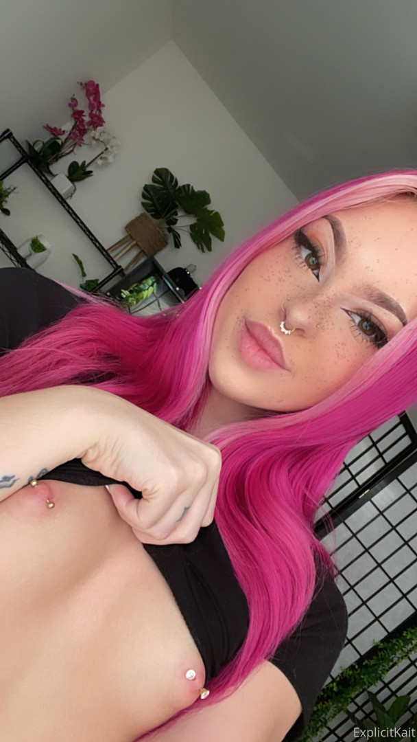 Photo by explicitkait published on January 12,2024 20:12:00 - BestThots