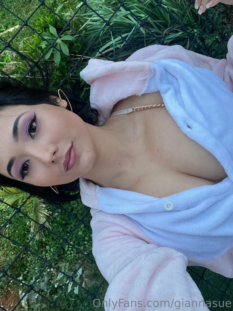 Photo by giannasue published on June 9,2023 11:59:49 - BestThots
