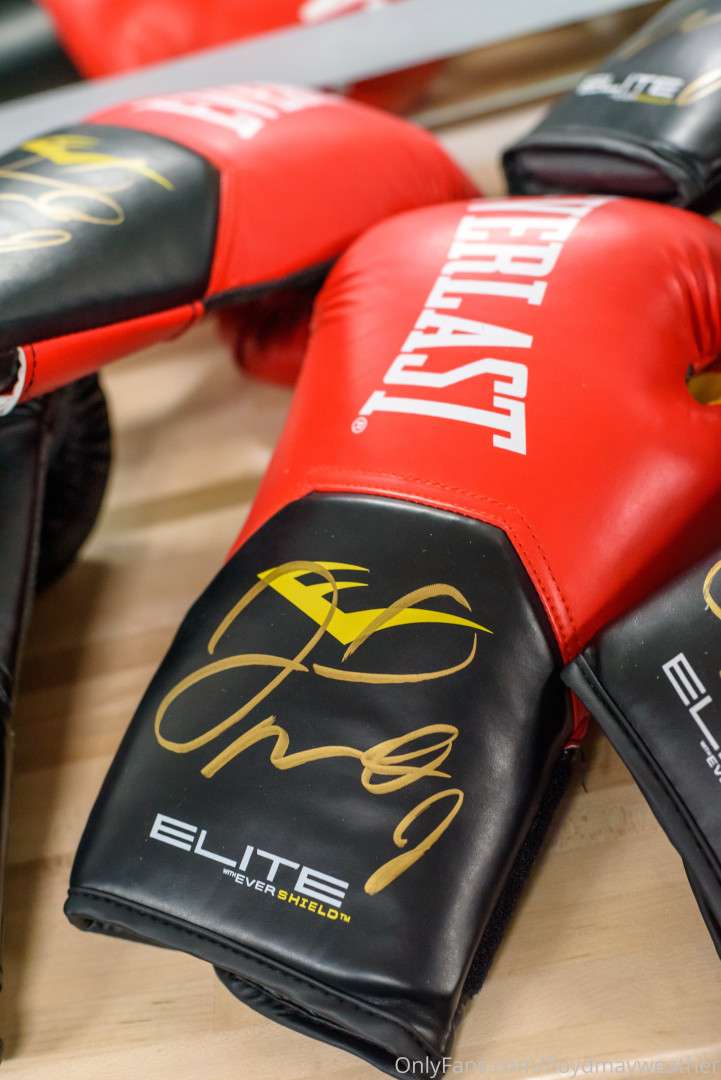 Photo by floydmayweather published on May 27,2023 00:51:39 - BestThots