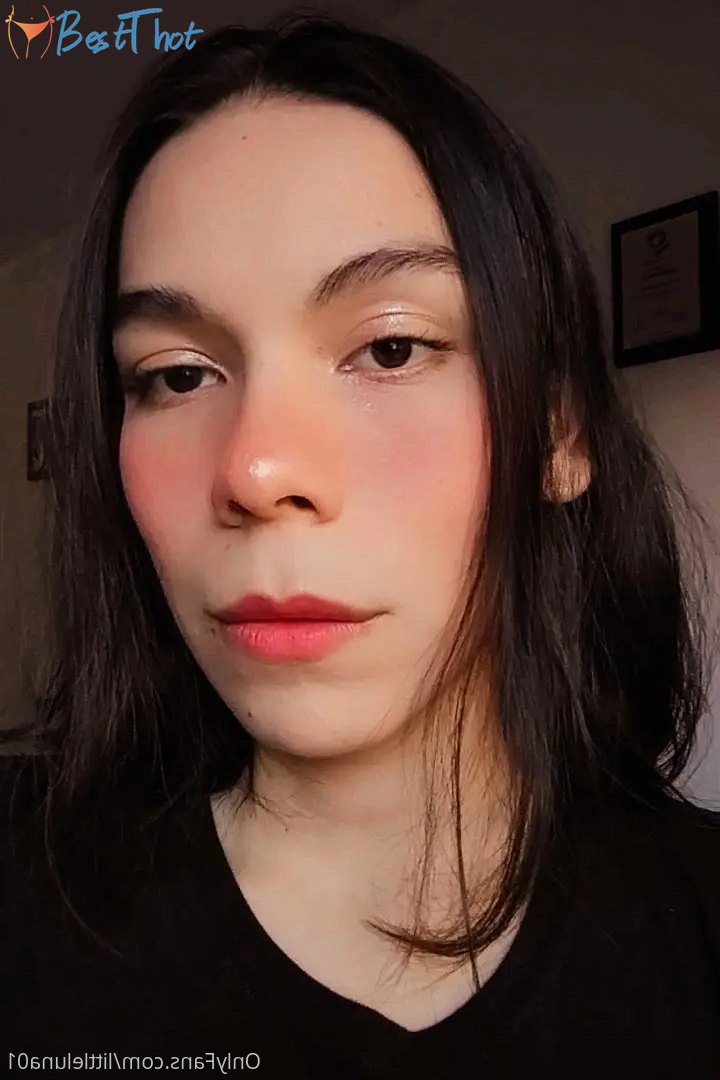 Photo by littleluna01 published on December 24,2024 01:17:19 - BestThots