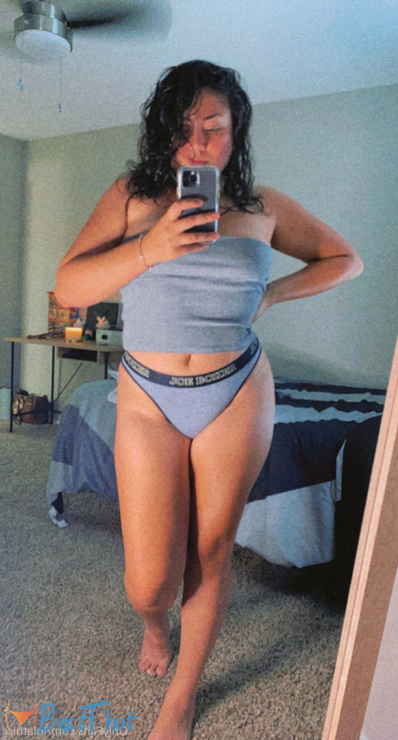 Photo by lolathicc published on December 24,2024 02:16:21 - BestThots