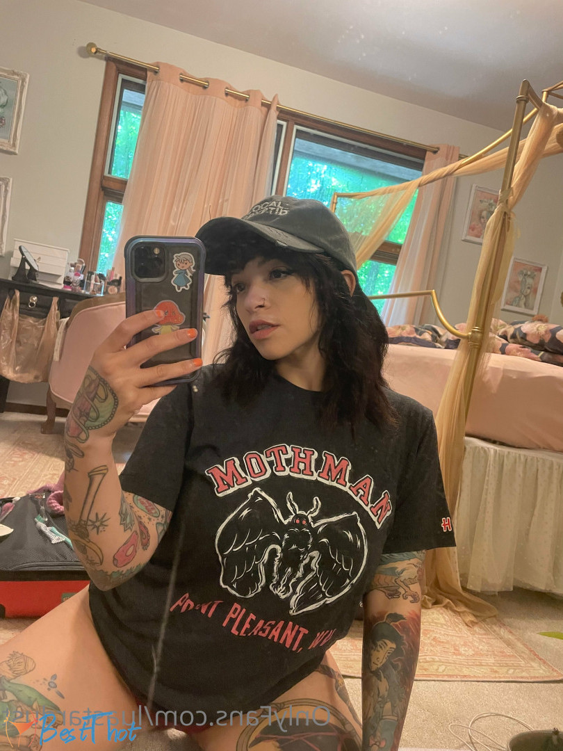 Photo by luastardust published on December 24,2024 07:11:48 - BestThots