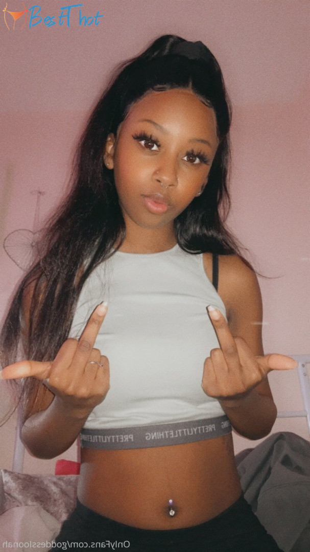 Photo by goddessloonah published on December 24,2024 03:10:23 - BestThots