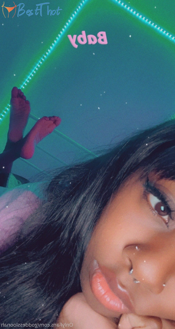 Photo by goddessloonah published on December 24,2024 03:10:25 - BestThots