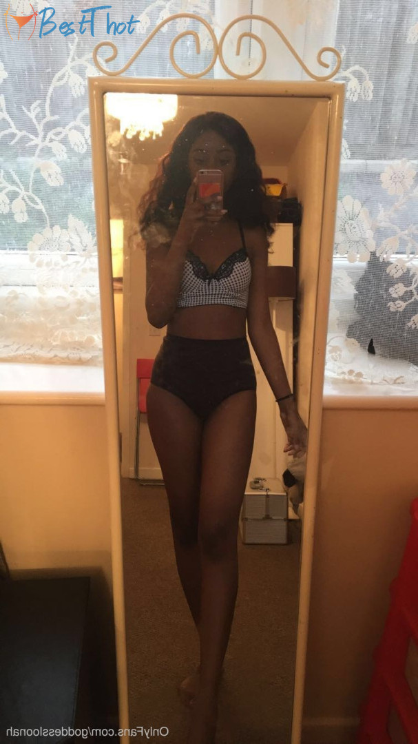 Photo by goddessloonah published on December 24,2024 03:10:48 - BestThots