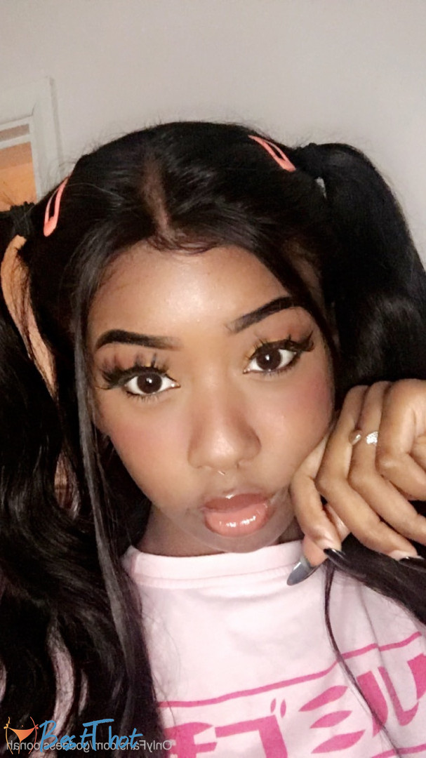 Photo by goddessloonah published on December 24,2024 03:11:35 - BestThots