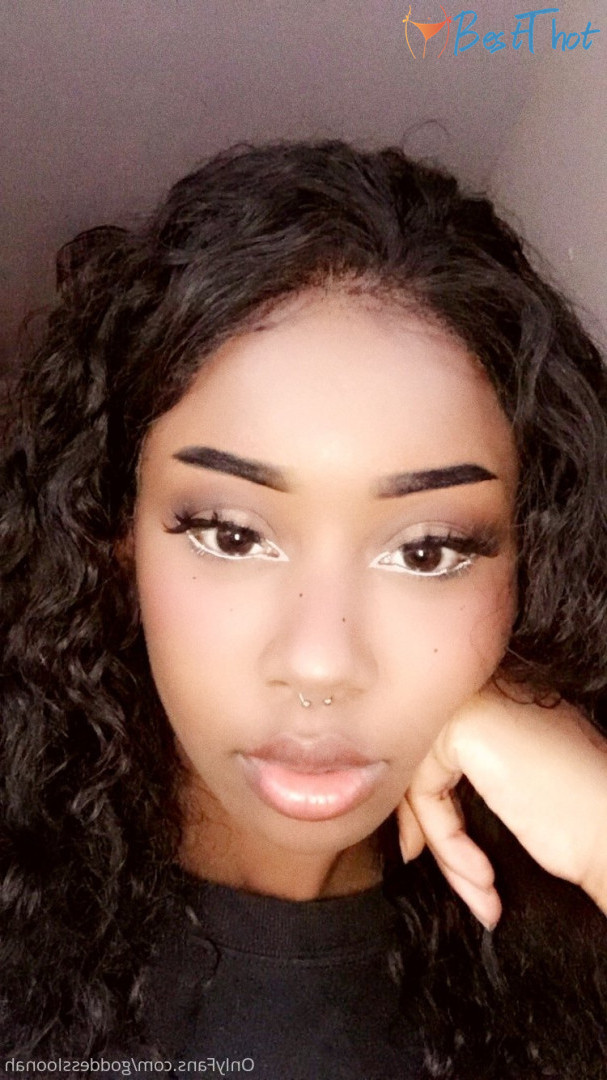 Photo by goddessloonah published on December 24,2024 03:12:26 - BestThots