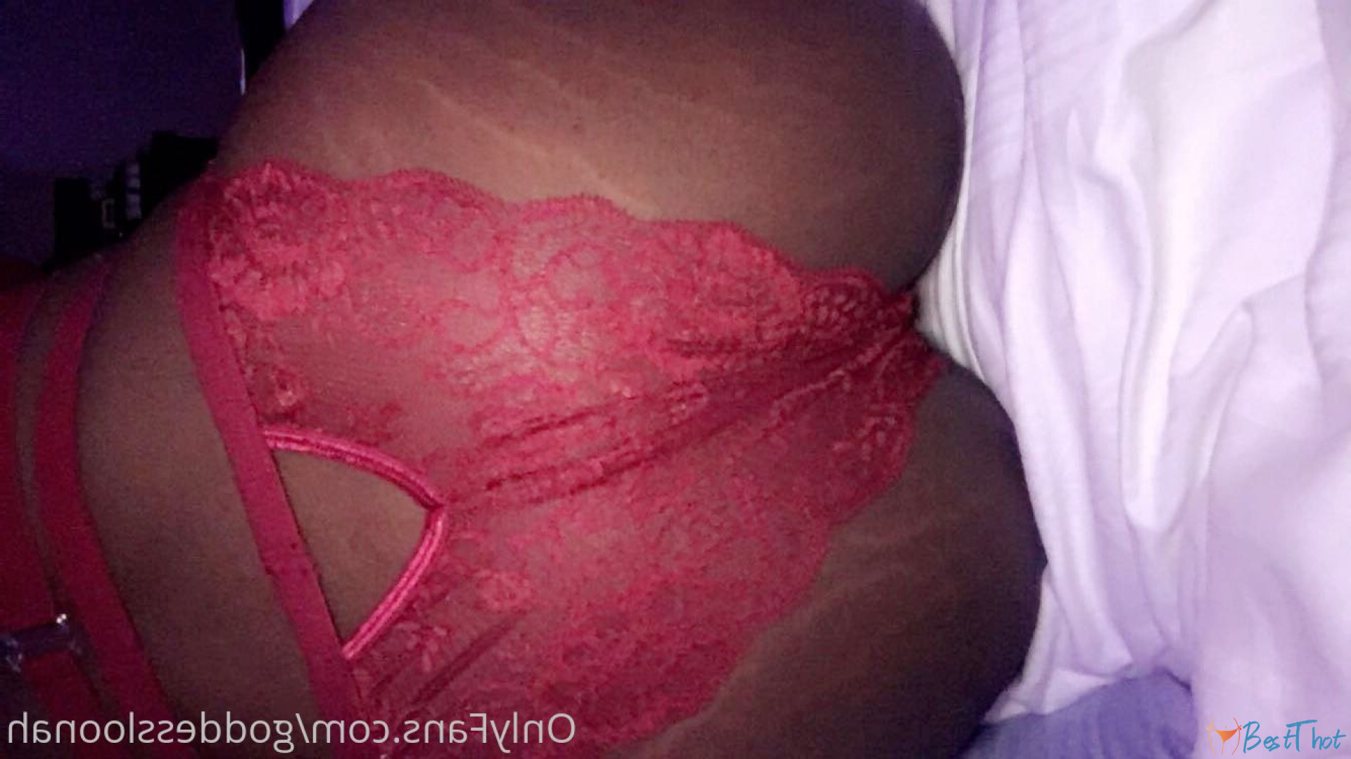 Photo by goddessloonah published on December 24,2024 04:10:34 - BestThots