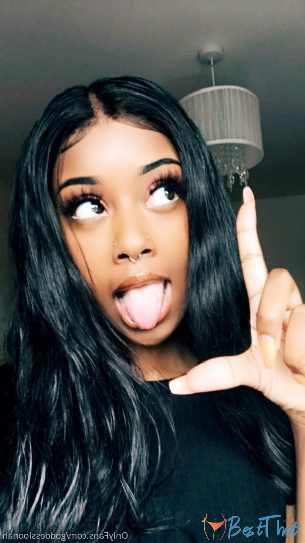 Photo by goddessloonah published on December 24,2024 04:12:05 - BestThots