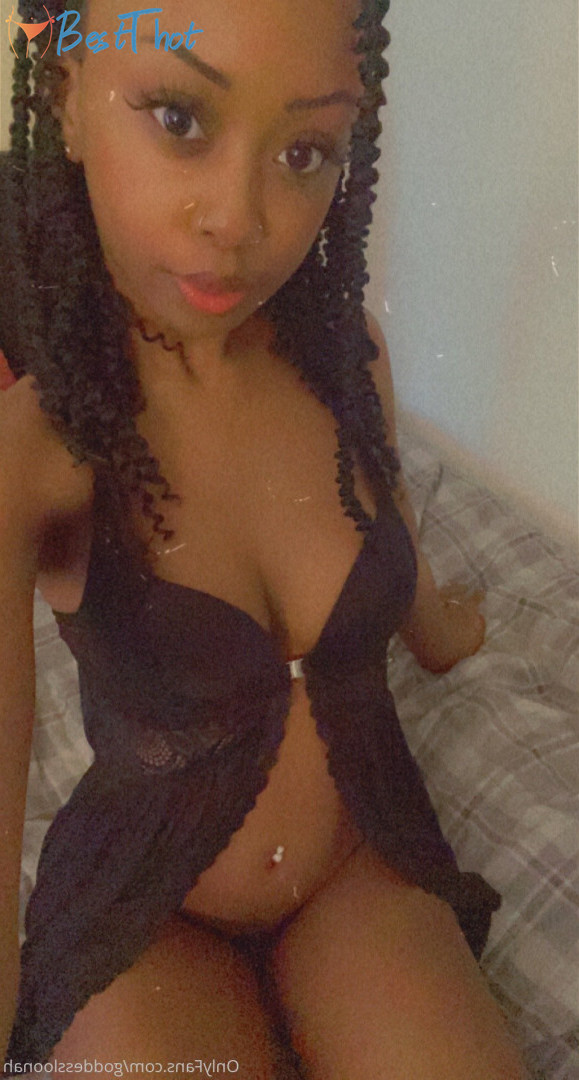 Photo by goddessloonah published on December 24,2024 04:12:11 - BestThots