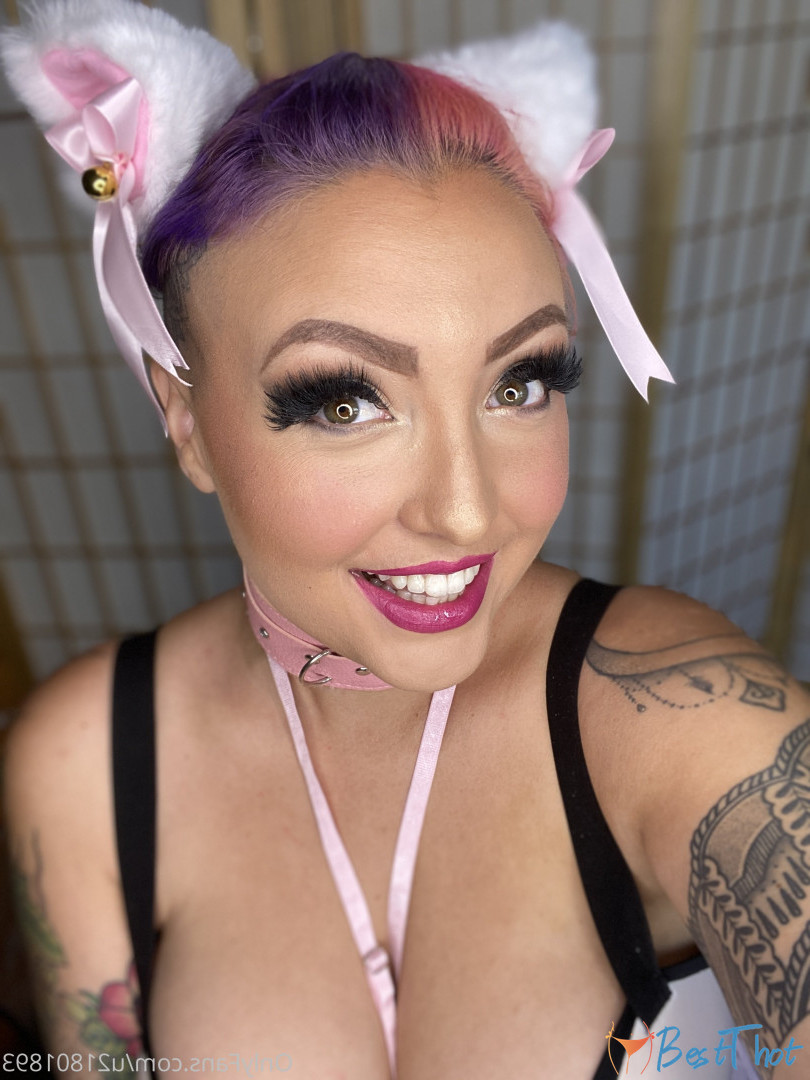 Photo by lunalynn26free published on December 24,2024 09:09:35 - BestThots