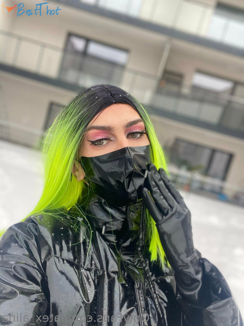 Photo by latex_alina published on December 24,2024 22:10:13 - BestThots