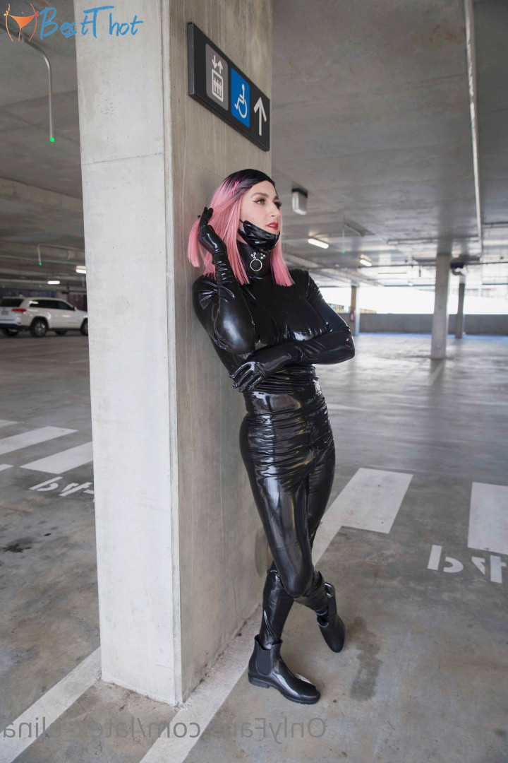 Photo by latex_alina published on December 24,2024 22:10:18 - BestThots