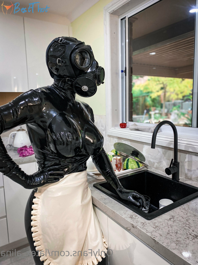 Photo by latex_alina published on December 24,2024 22:11:16 - BestThots