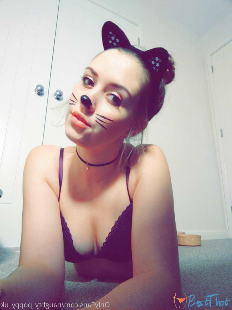 Photo by naughty_poppy_uk published on December 26,2024 10:13:22 - BestThots