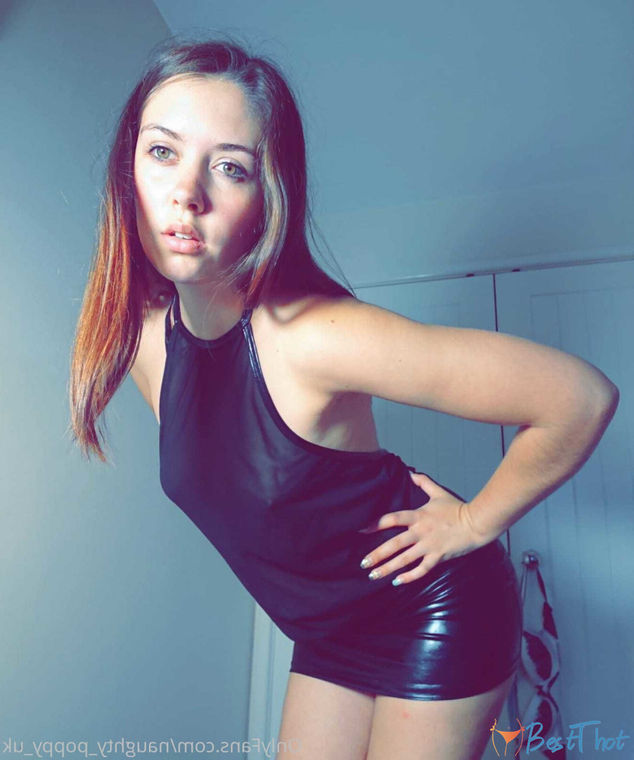 Photo by naughty_poppy_uk published on December 26,2024 10:14:53 - BestThots