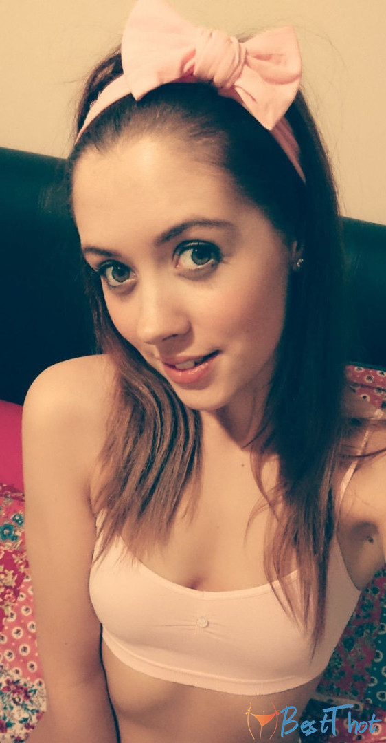 Photo by naughty_poppy_uk published on December 26,2024 11:12:43 - BestThots