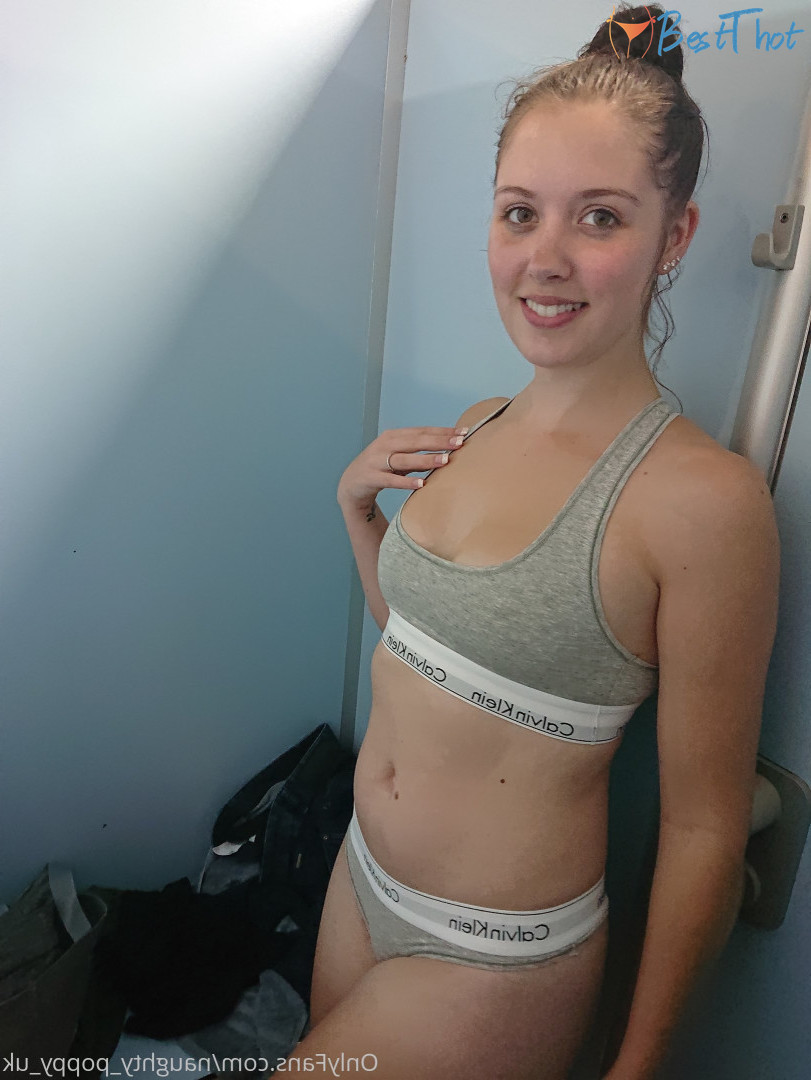Photo by naughty_poppy_uk published on December 26,2024 11:13:22 - BestThots