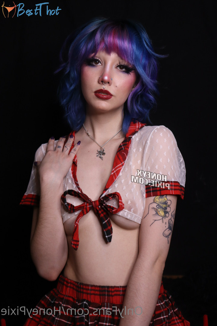Photo by honeypixie published on December 27,2024 21:14:53 - BestThots