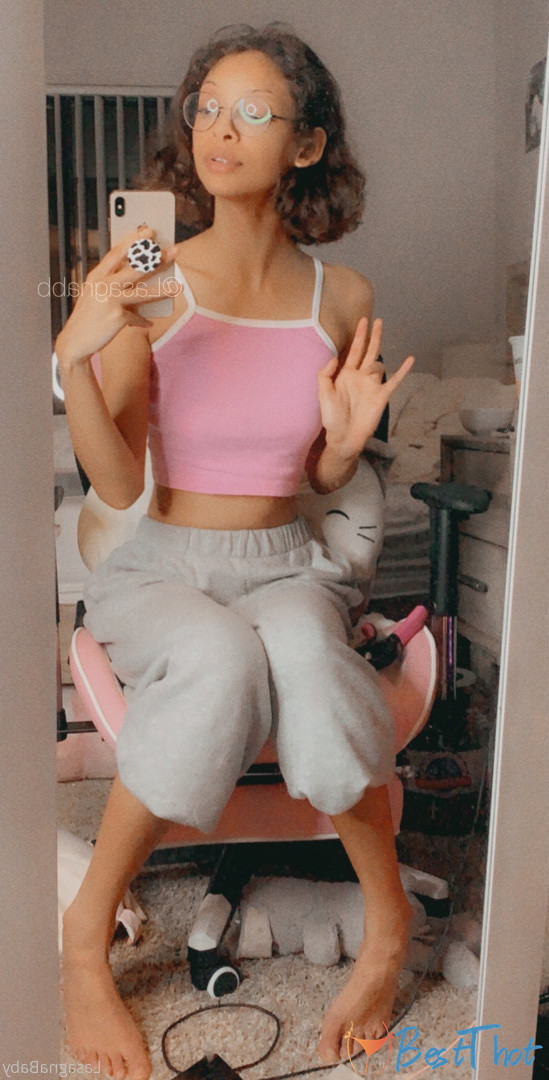 Photo by lasagnababy published on December 28,2024 23:16:23 - BestThots