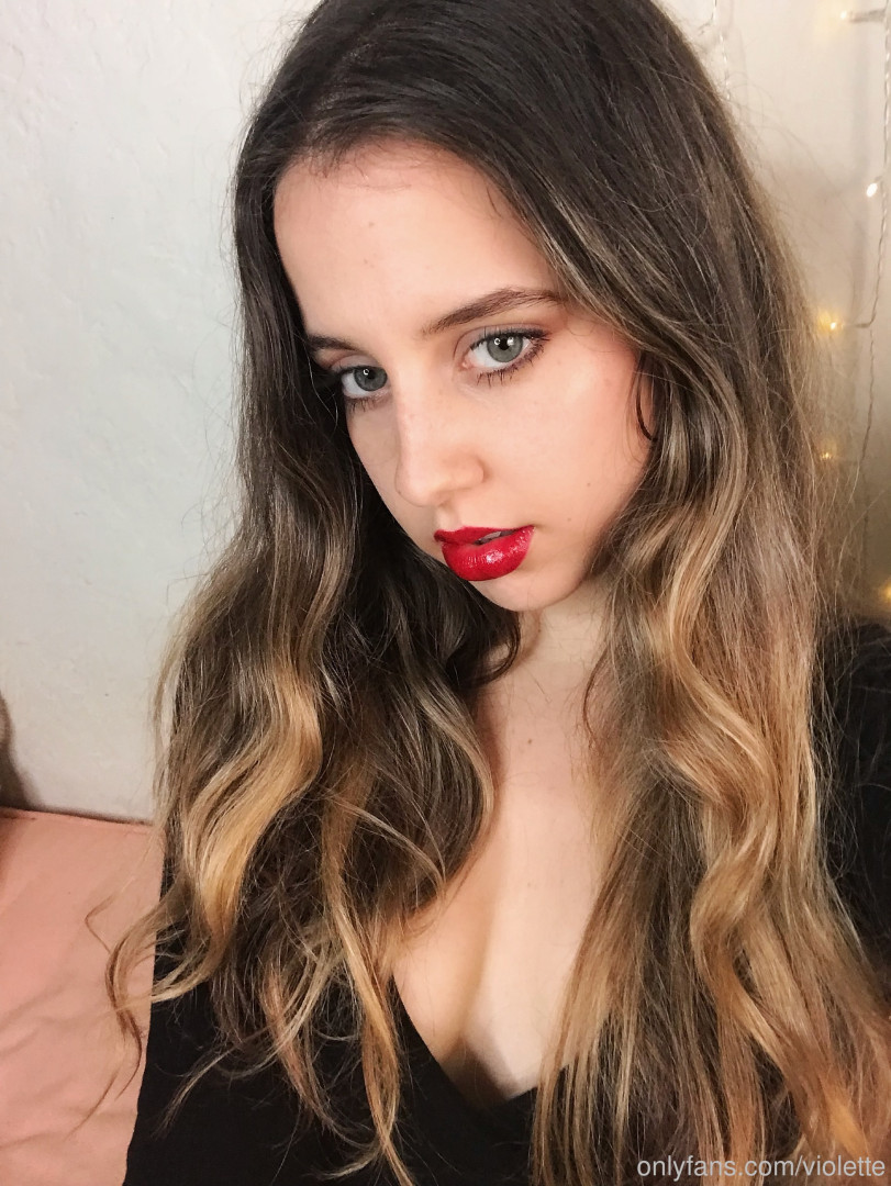 Photo by violette published on October 17,2023 07:08:27 - BestThots
