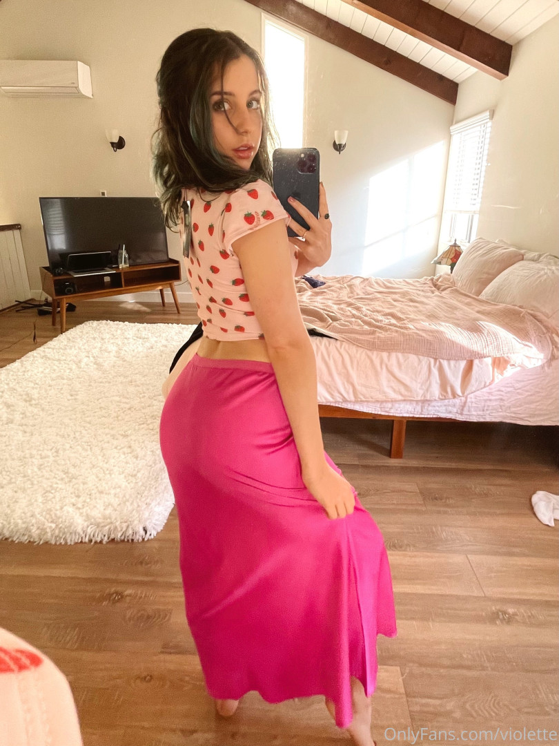 Photo by violette published on October 17,2023 07:12:50 - BestThots