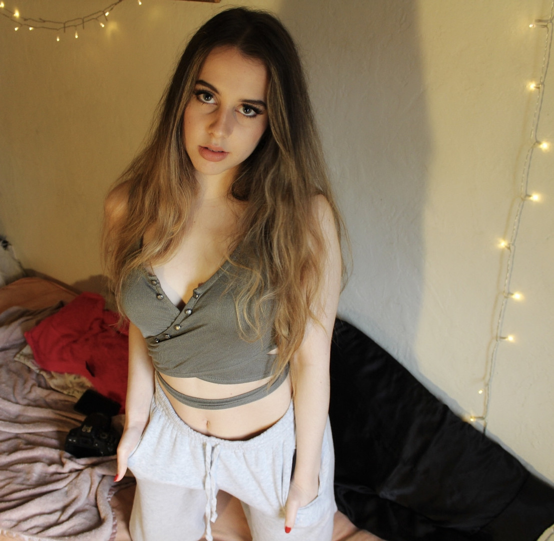 Photo by violette published on October 17,2023 07:17:57 - BestThots