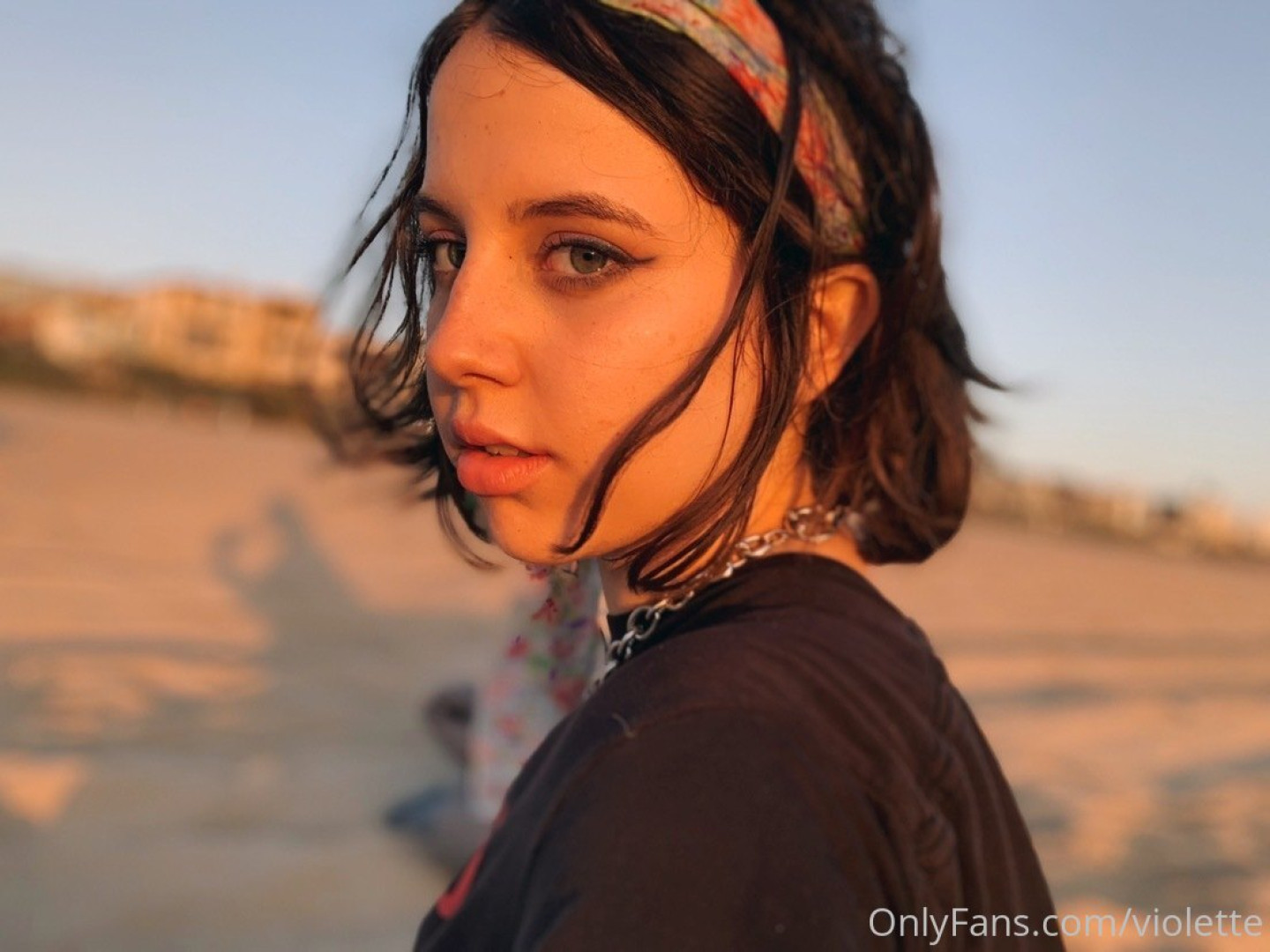 Photo by violette published on October 17,2023 07:18:19 - BestThots