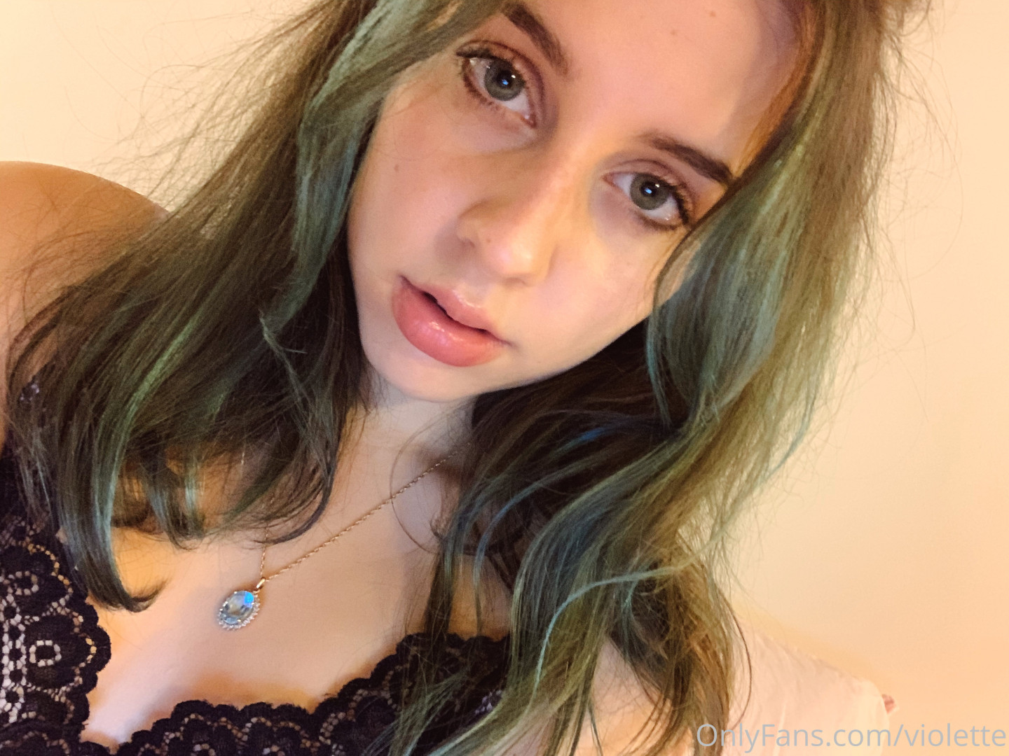 Photo by violette published on October 17,2023 07:19:10 - BestThots