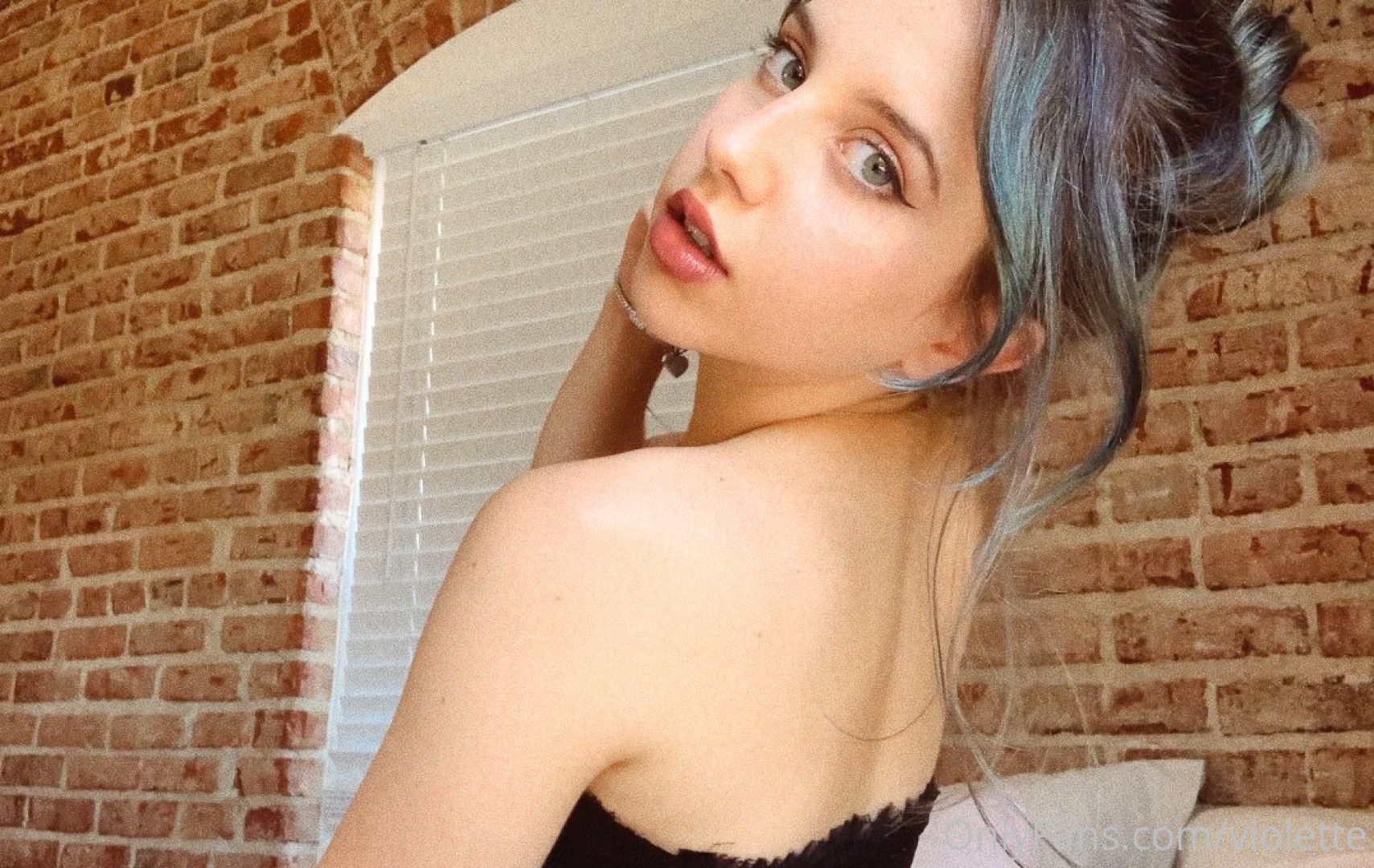 Photo by violette published on October 17,2023 07:21:08 - BestThots