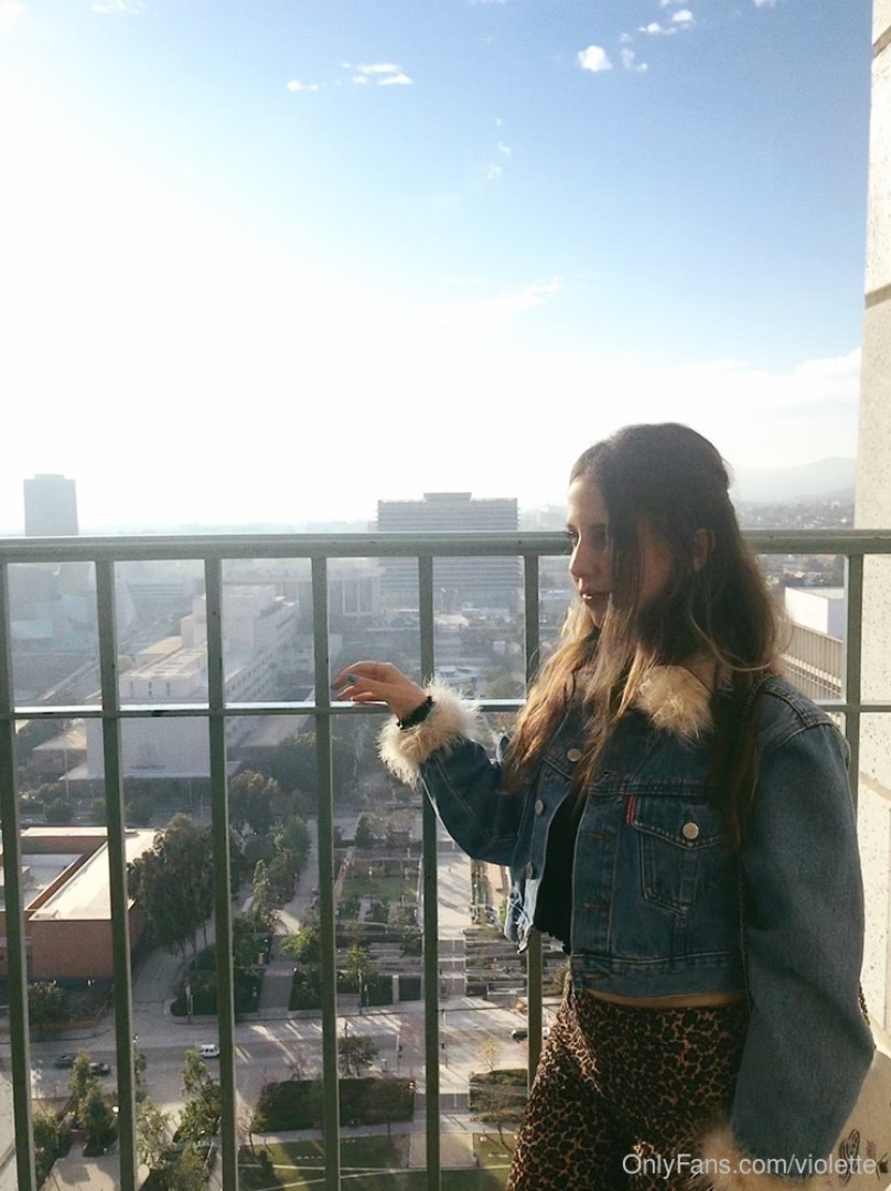 Photo by violette published on October 17,2023 07:25:04 - BestThots