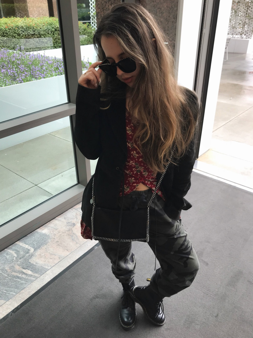 Photo by violette published on October 17,2023 07:29:06 - BestThots