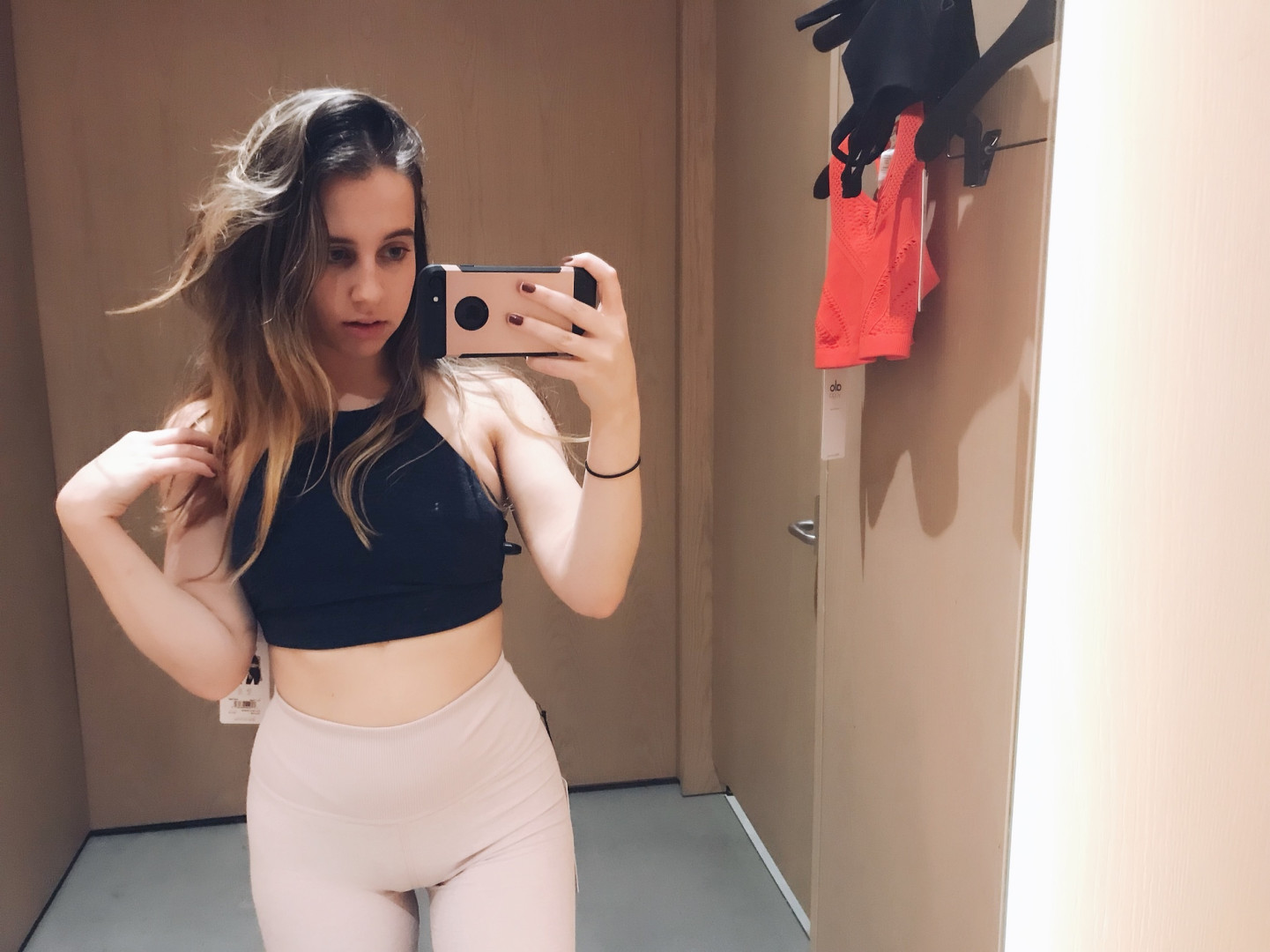 Photo by violette published on October 17,2023 07:29:20 - BestThots