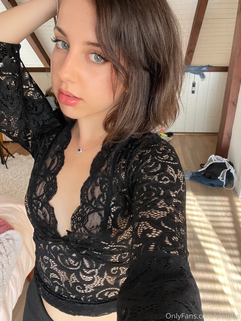 Photo by violette published on October 17,2023 07:31:47 - BestThots