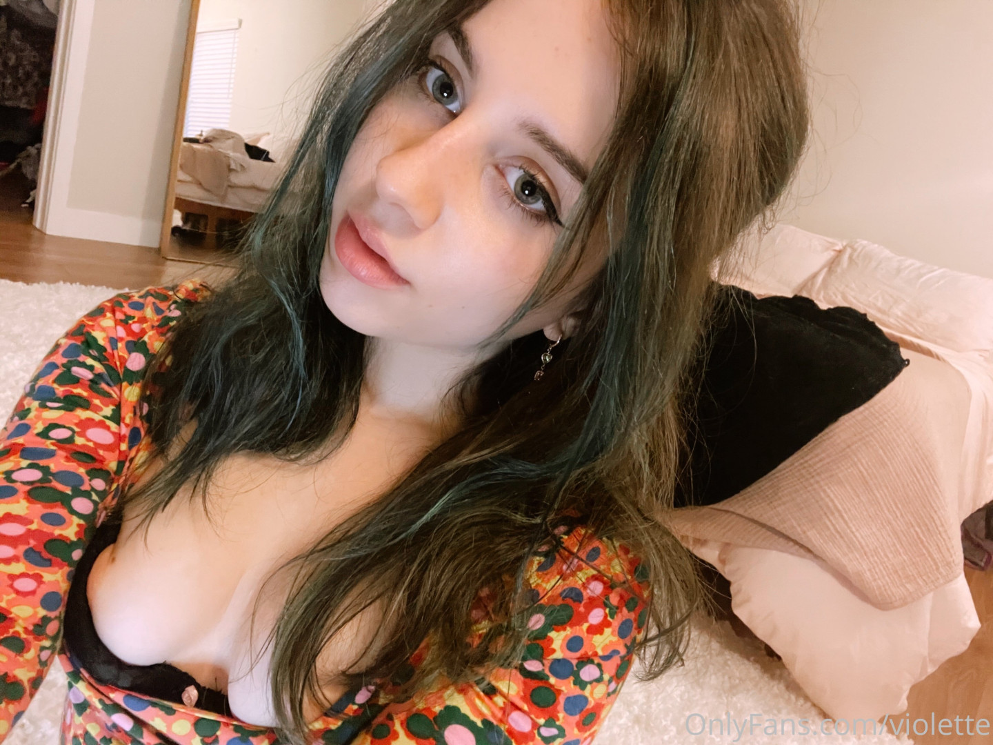 Photo by violette published on October 17,2023 07:35:39 - BestThots