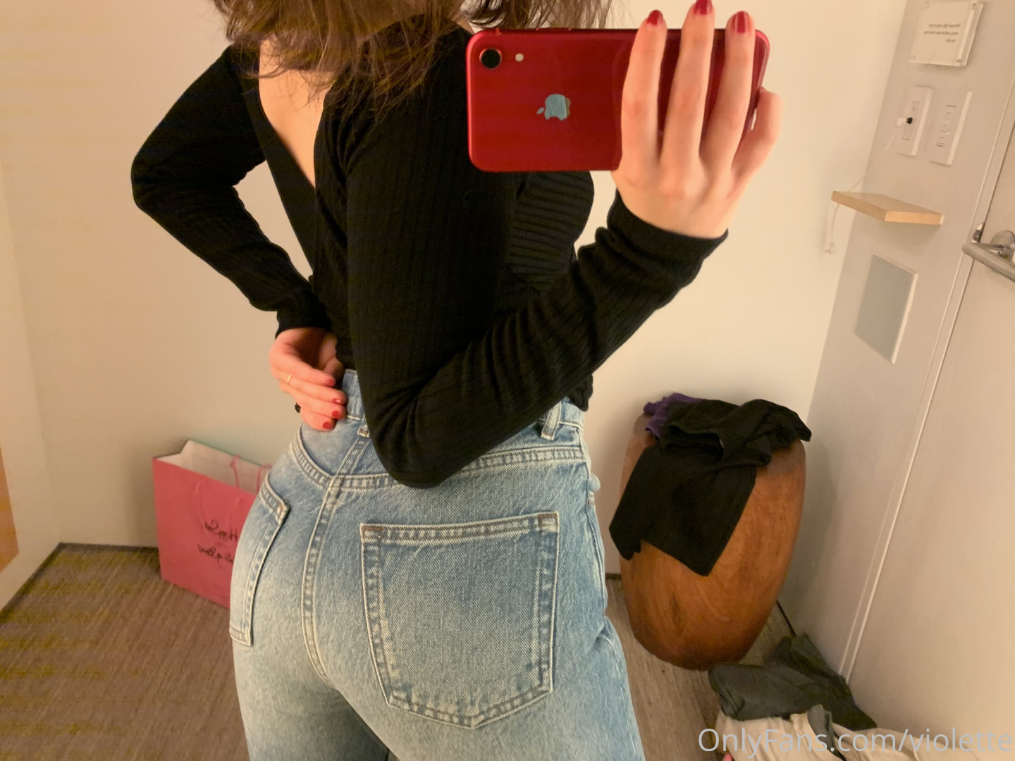 Photo by violette published on October 17,2023 07:37:52 - BestThots