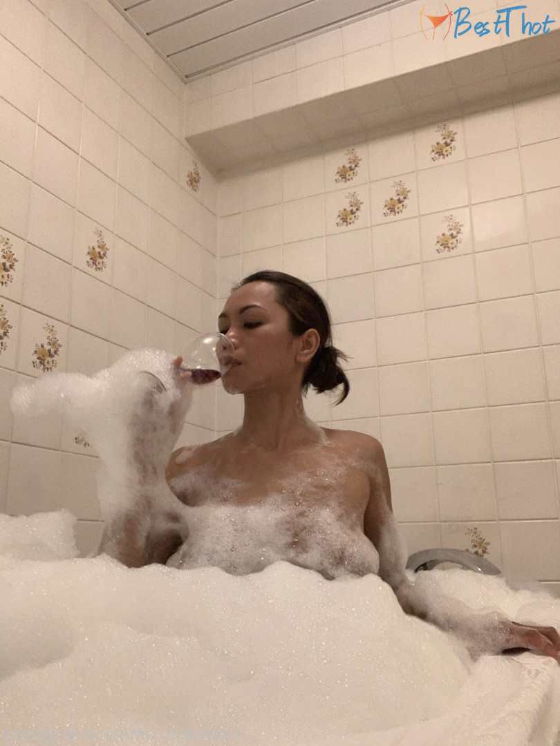 Photo by hotasiangranny published on December 29,2024 04:13:16 - BestThots