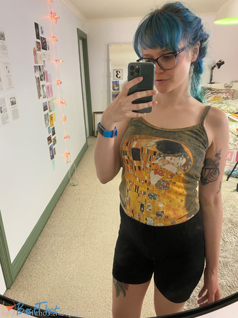 Photo by heidivfree published on December 29,2024 08:13:31 - BestThots